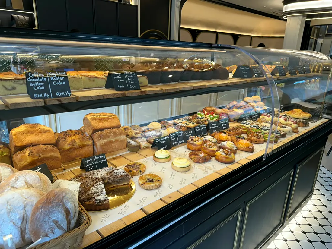 Pastri segar dari oven